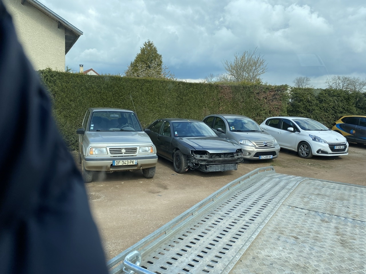 VERIN DROIT HAYON RENAULT MODUS VERIN DROIT HAYON RENAULT MODUS