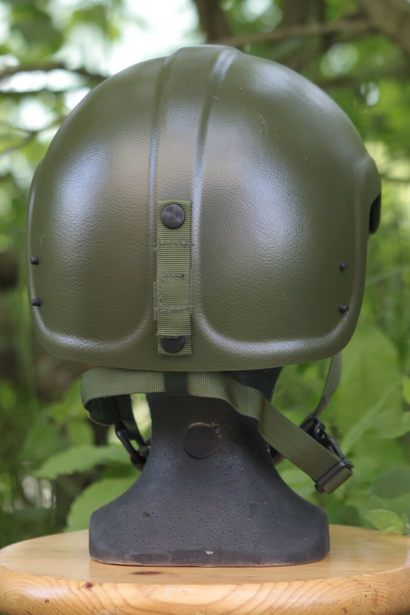 Reçu ce jour : casque de personnel au sol de la RAF 40zg