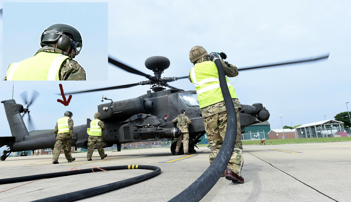 Reçu ce jour : casque de personnel au sol de la RAF Klxx