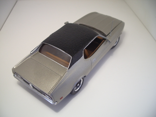 mustang GRANDE 1972 kit resine au 1/25 .  - Page 3 R5kl