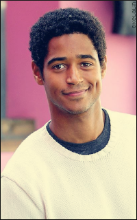 Alfie Enoch - 200*320 6lmp