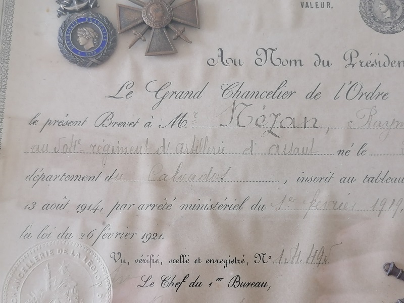 ensemble médailles et diplôme militaire du 504 RAA - PHILPENS - JUIN - 3 (terminé) Pszo