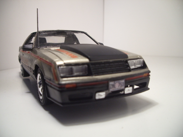 mustang pace car 1979 TARGA de chez mpc au 1/25.  - Page 2 E24k