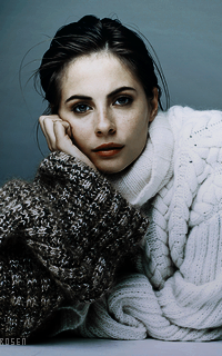 Willa Holland 6xsg