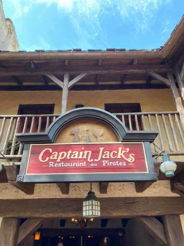 Captain Jack's - Le Restaurant des Pirates (ex- Blue Lagoon" (Disneyland Parc)  - Page 11 Hfyg