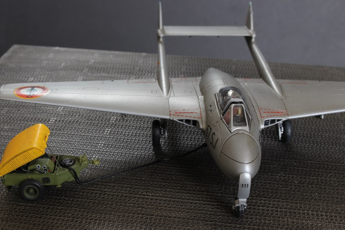 [Azur] De Havilland Vampire Mk 5 - 1/72  Onlt
