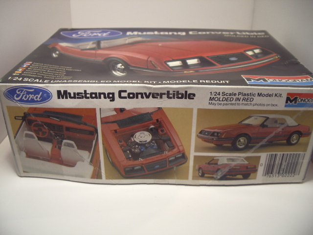 mustang GLX convertible 1983 de chez monogram au 1/24 .  J92q
