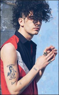 Matt Healy - 200*320 Xnz7