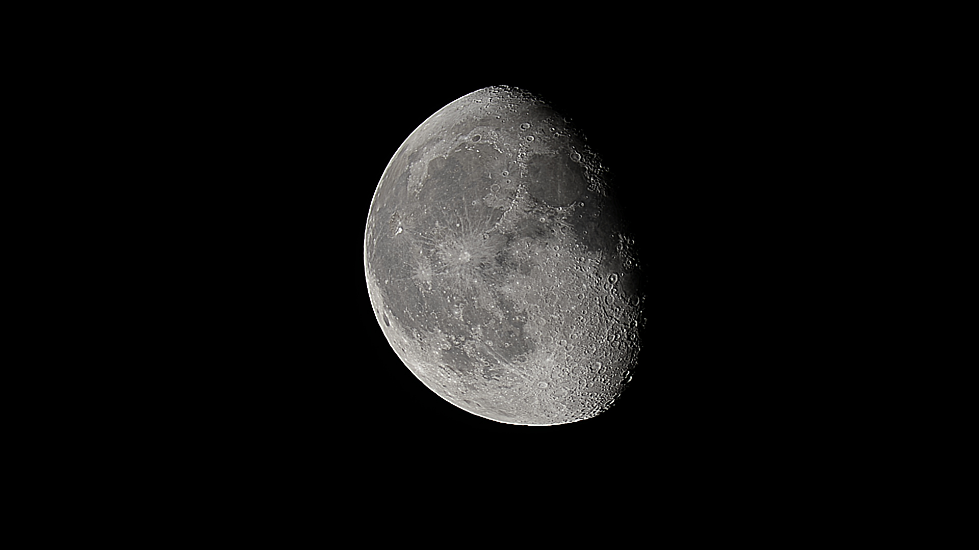 Ma 1 er photo en astrophotographie: la lune Ioas
