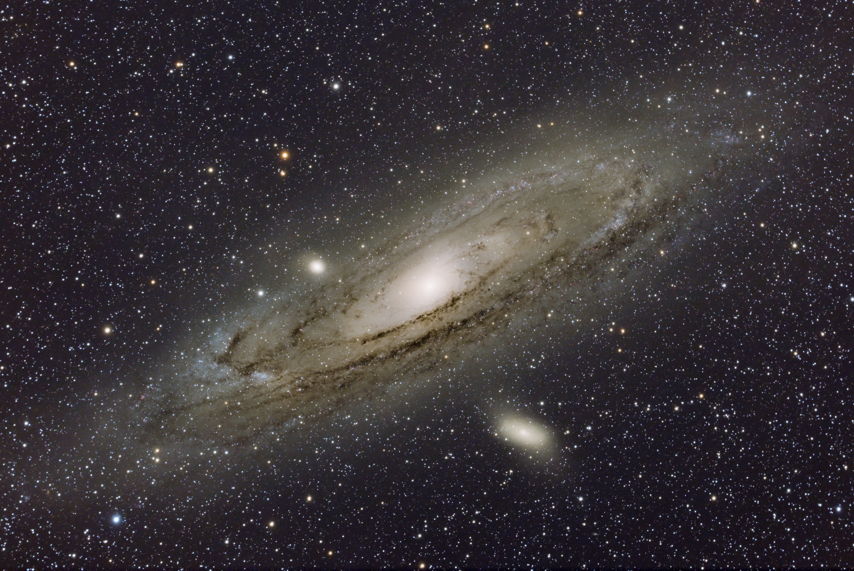 (GALAXIE) M31 (Andromède) 37st