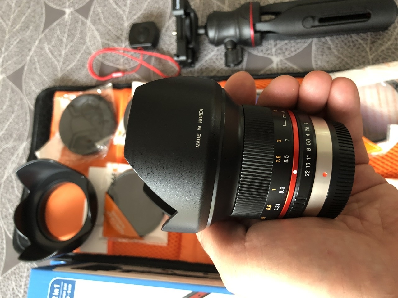 [Vendu] 175€: Objectif Samyang 12mm f2 M4/3 + kit filtres + trépied Kcvt