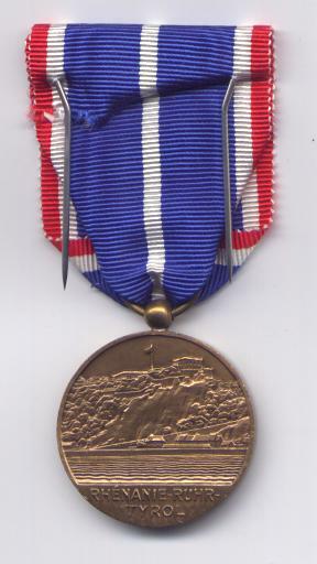 Médailles Forces françaises en Allemagne et en Autriche 6mj1