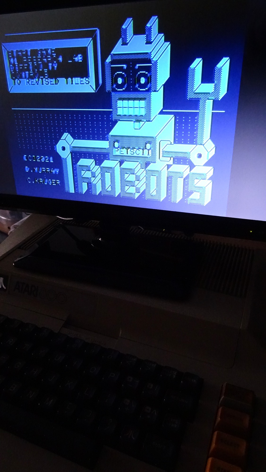 [TEST] Attack Of The PETSCII Robots - Atari 800/XL/XE/XEGS O8z0