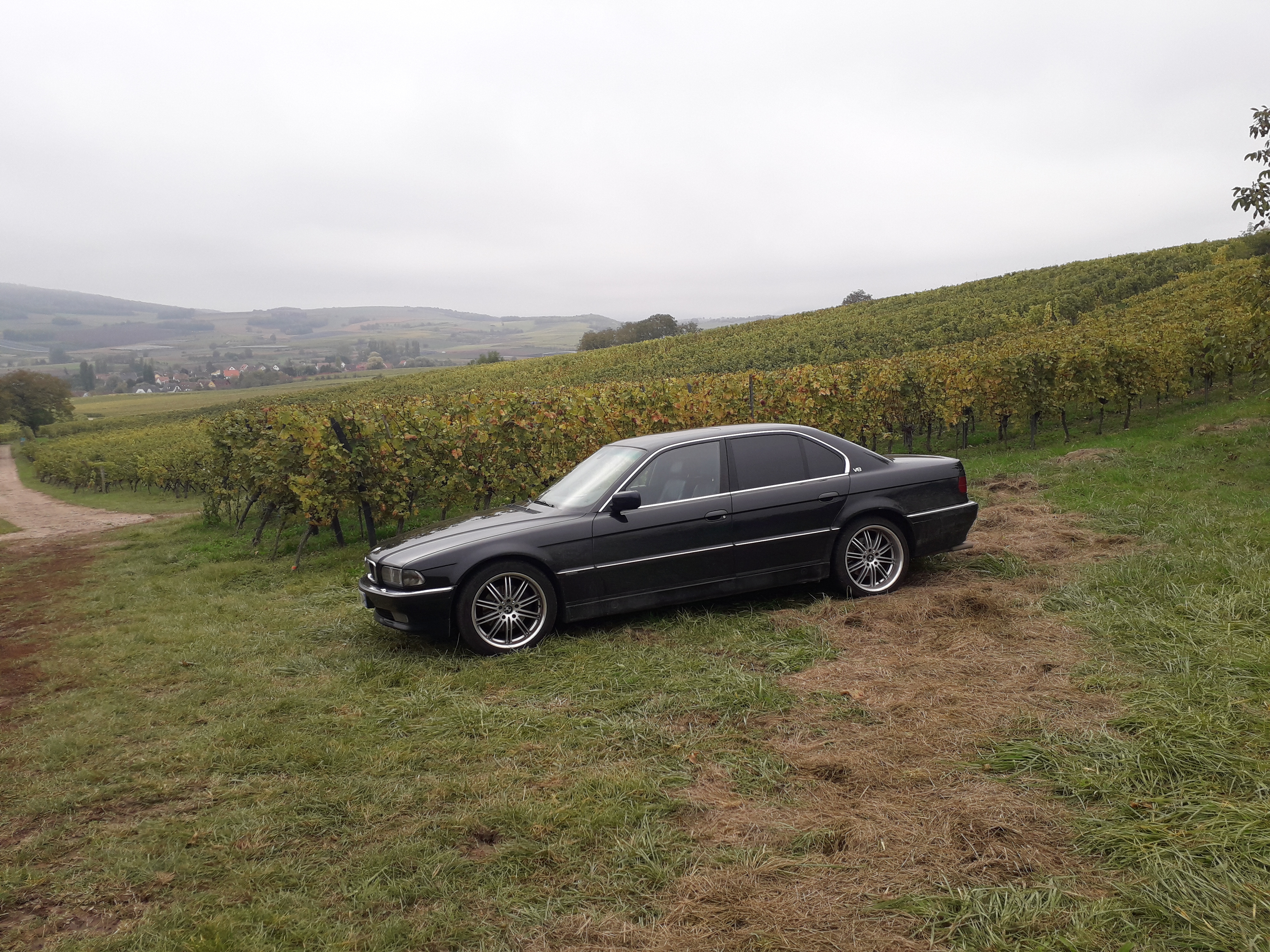 740i full black de gilles v8 - Page 16 Ia8w