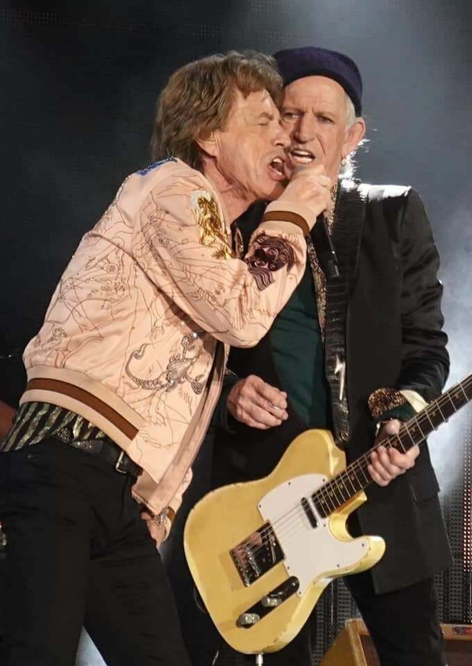 ROLLING STONES - Page 36 Uigb