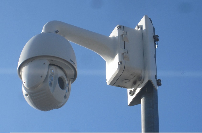 Foscam - Alimentation secteur 12V 1A pour caméra – Blanc - Accessoires  caméra de surveillance - LDLC