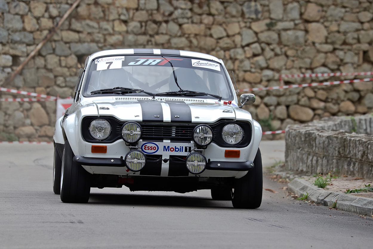 Tour de CORSE Historique  -catégorie VHC-  .Octobre 2021.  Fin 01/2022 - Page 8 8i11