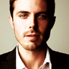 1563453130-casey-affleck1.png