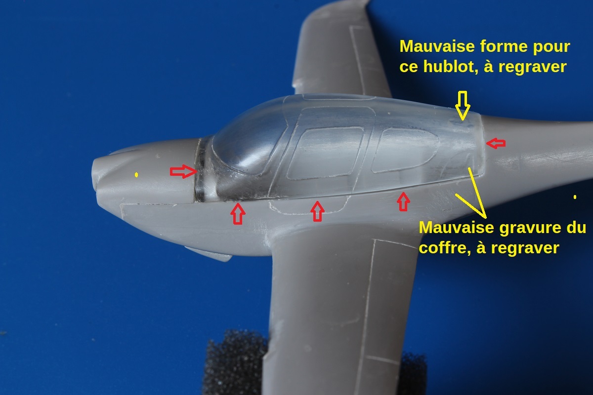 Cirrus SR20 Decarli Model - 1/72 Armée de l'Air - Salon de Provence -  Cette fois, il est FINI et en vitrine !!! Dlqe