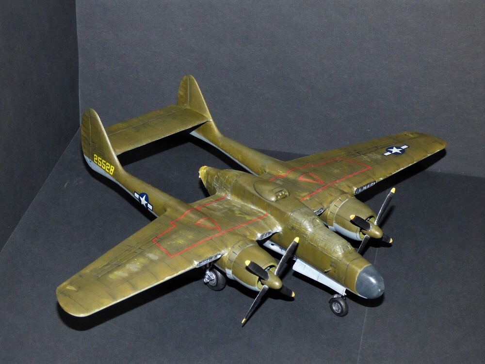 [DRAGON] 1/72 - Northrop P-61A Black Widow - Page 6 J0rp