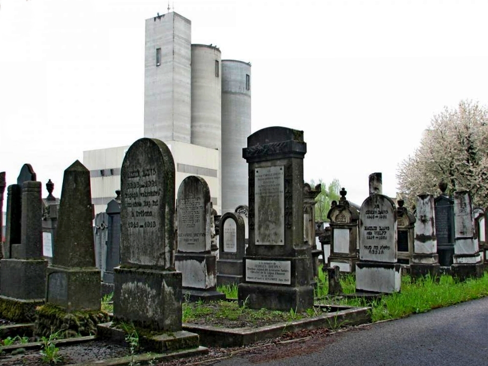 Altkirch, cimetière juif. Jcjw