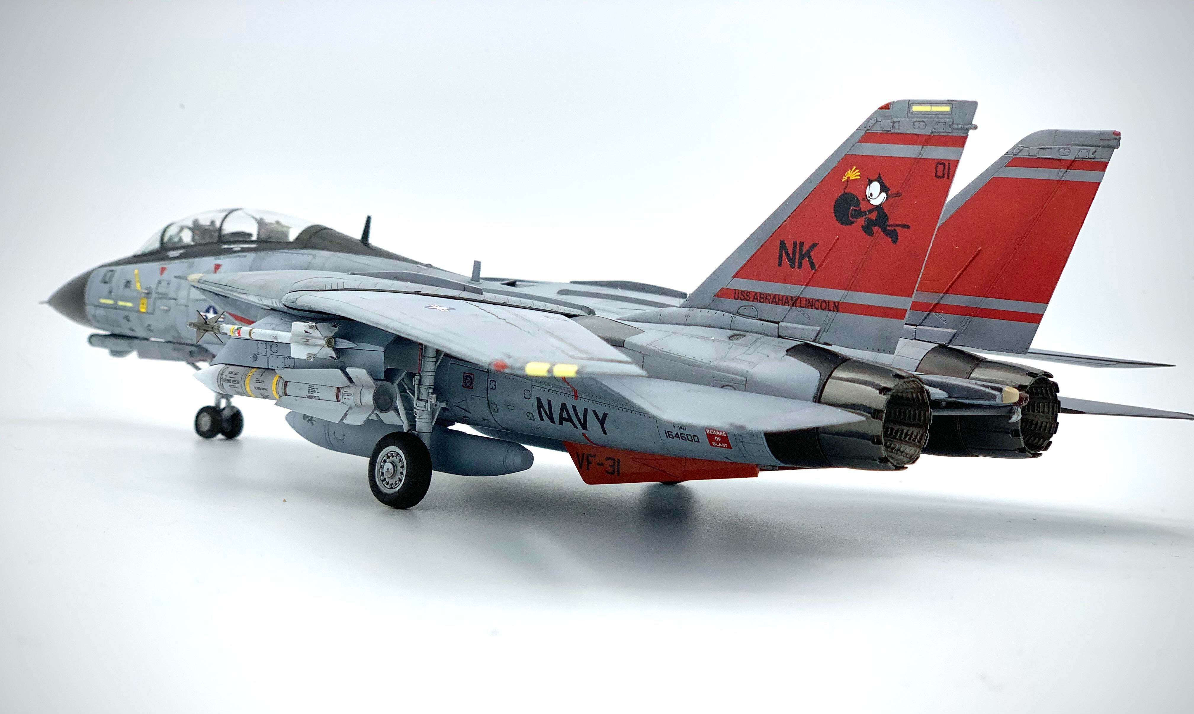F-14D (1/72 Great Wall) from VF-31 Oz9p