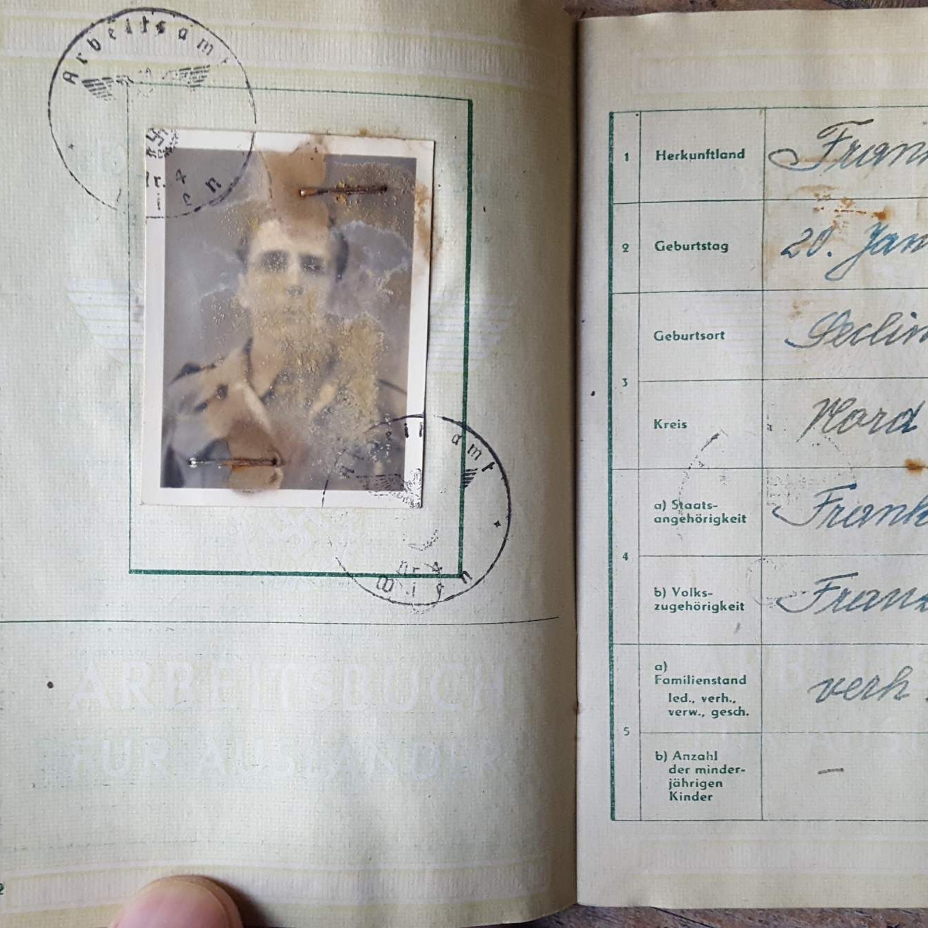 Trois Arbeitsbuch et un carnet DAF  Myvl