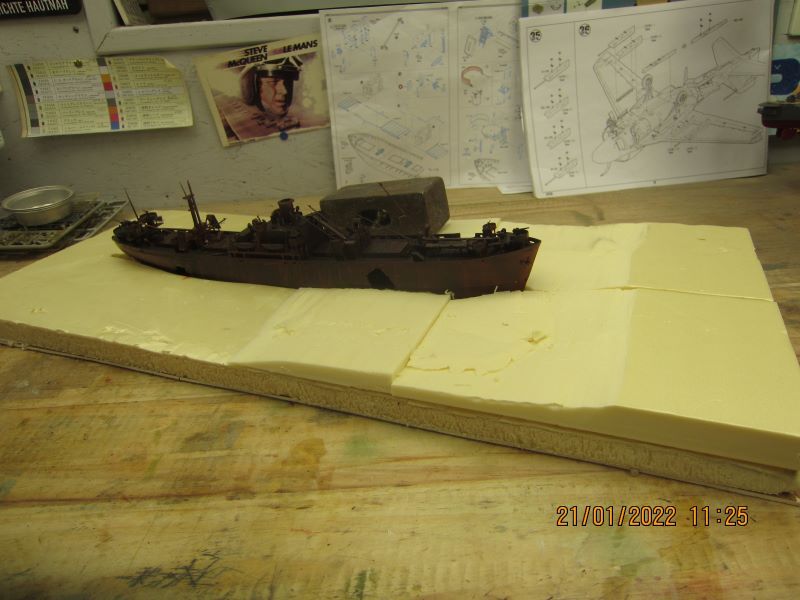 [TRUMPETER]  Liberty ship échoué Réf 05301 Nk41