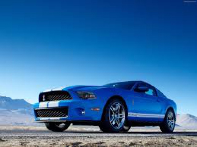 Mustang SHELBY GT500 de 2010 de chez revell au 1/12.  Xt0r