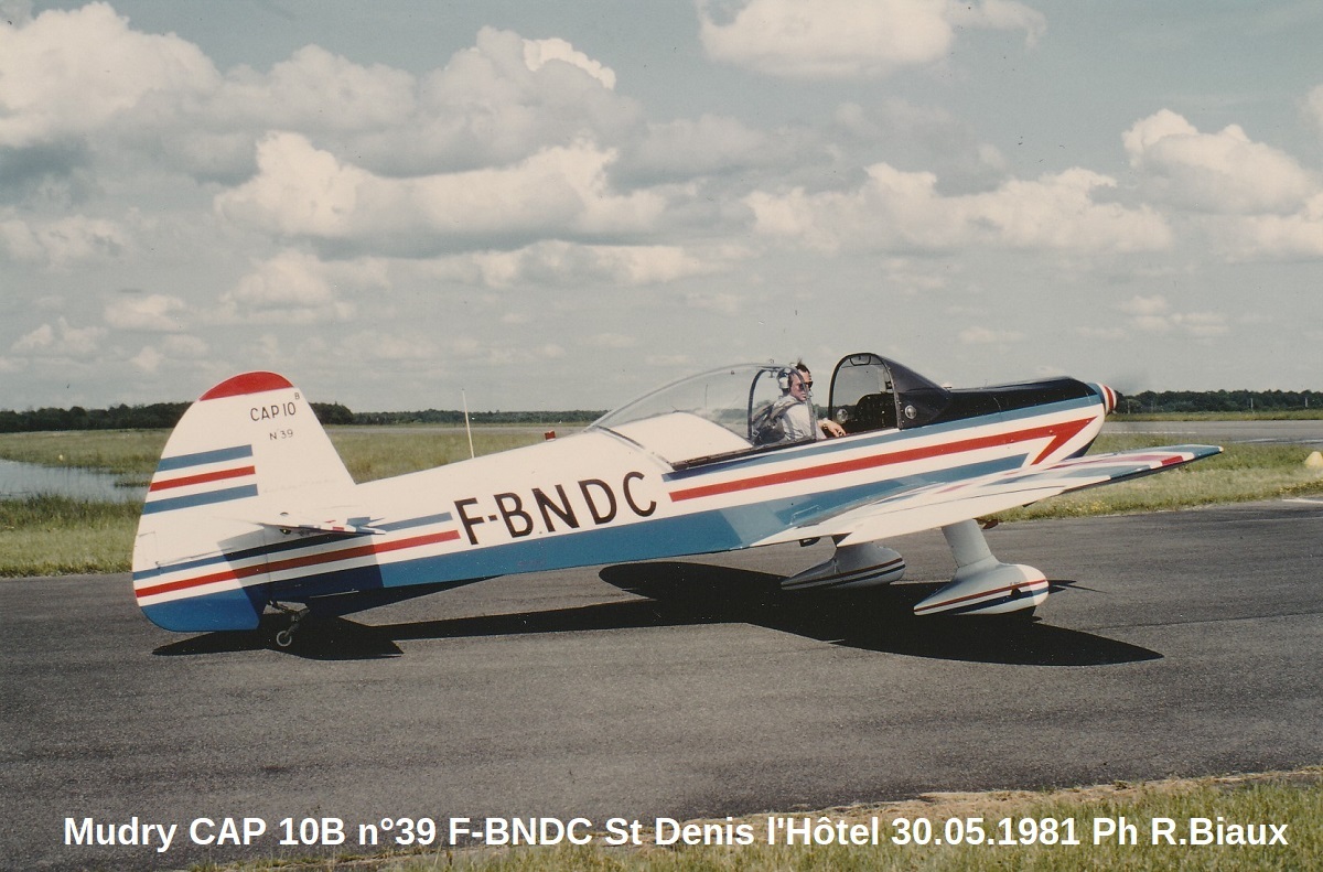 [ Concours "Avions Ecole" ] Mudry CAP 10B Armée de l'Air - L'Arsenal - 1/72.  H2lf