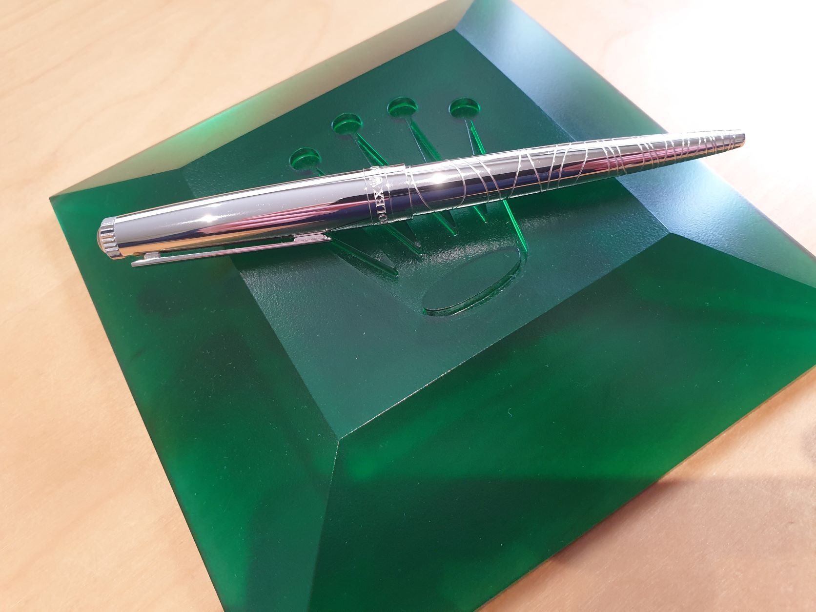 Les photos de Goodies ROLEX - tome 3 - Page 25 S1rs