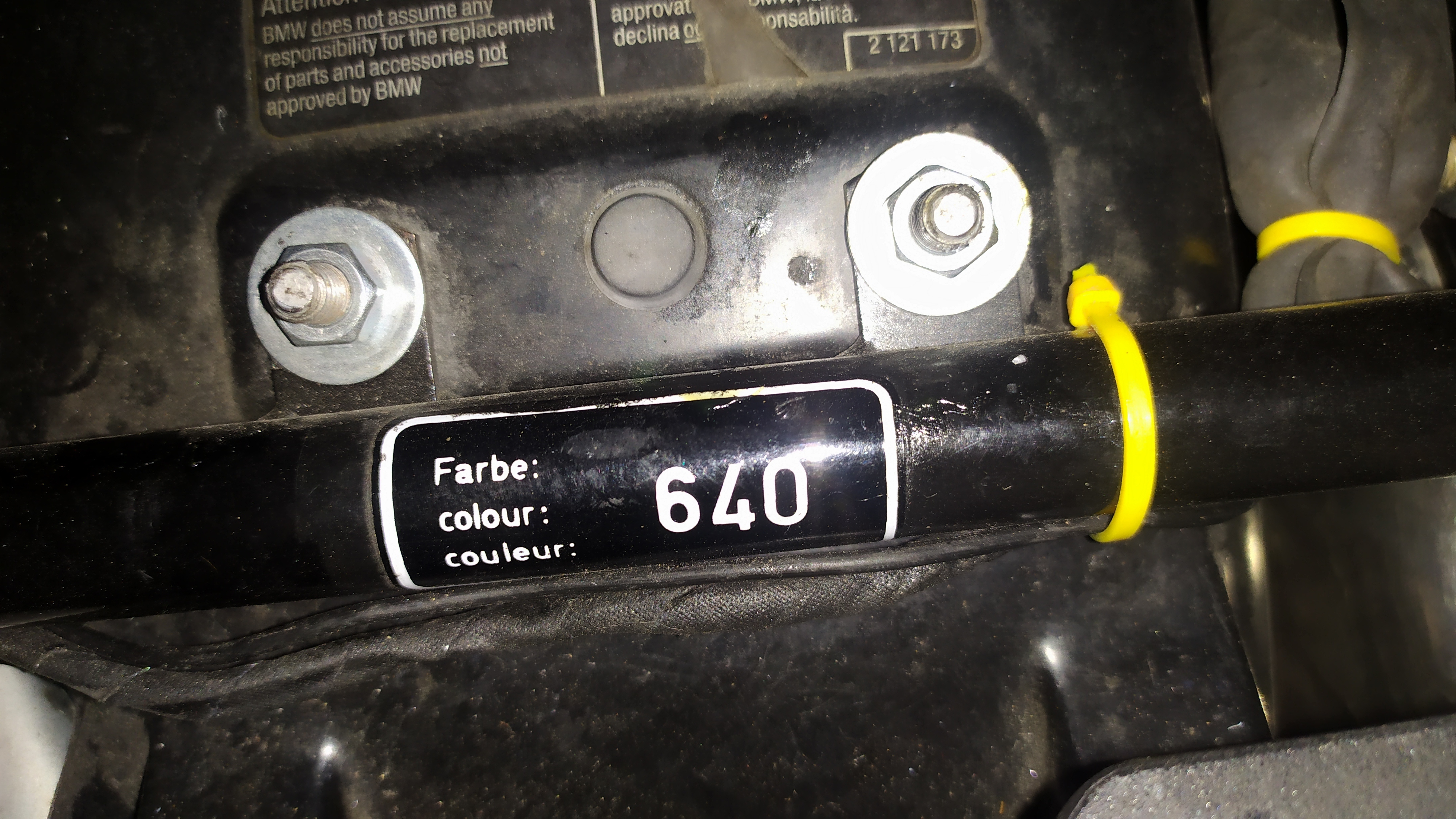 [R100GS] Code peinture jaune fourreaux fourche 40s6