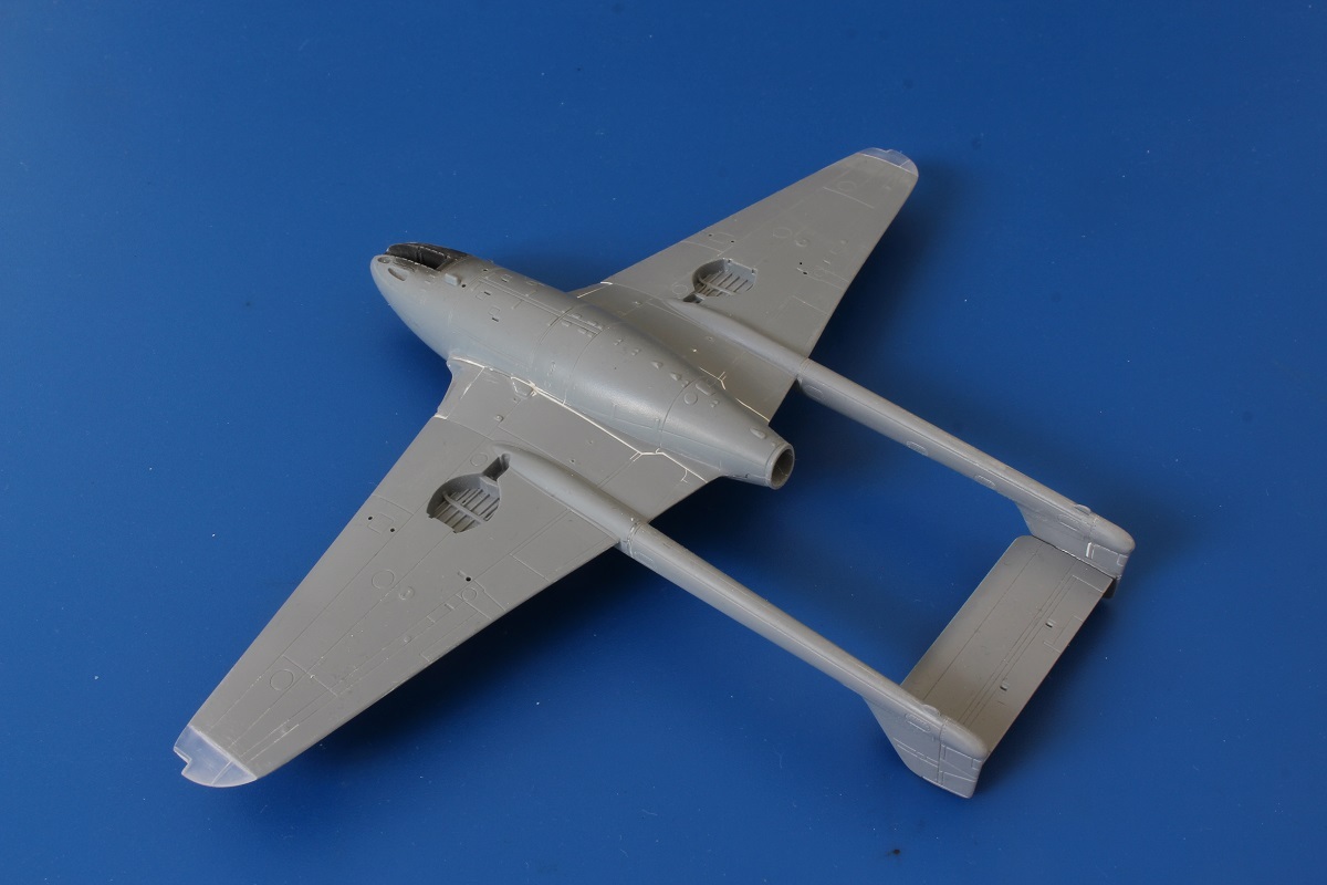 [Special Hobby] [Amodel] 1/72 - de Havilland Vampire Mk.1 - Déclinaison des décorations Armée de l'Air. Le quatrème Mk.1 est en route ! - Page 2 3aon