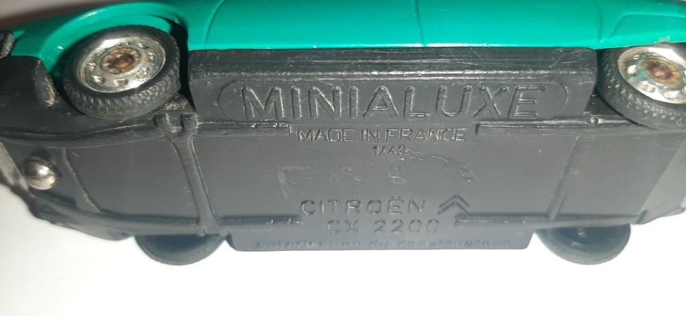 CX Minialuxe 1/43 Olqw