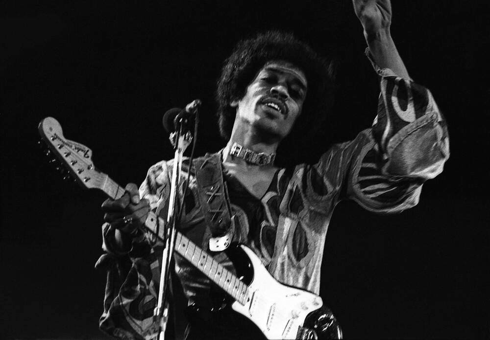 Blue Wild Angel: Jimi Hendrix Live At The Isle Of Wight (2002) - Page 3 Ggyu