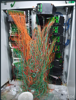 https://zupimages.net/up/22/18/myat.png