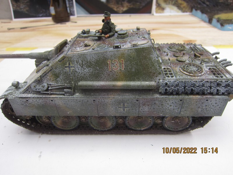   [TAMIYA] Panzerjäger JAGDPANTHER Sd.Kfz.173 Späte version Réf 35203 U3fo