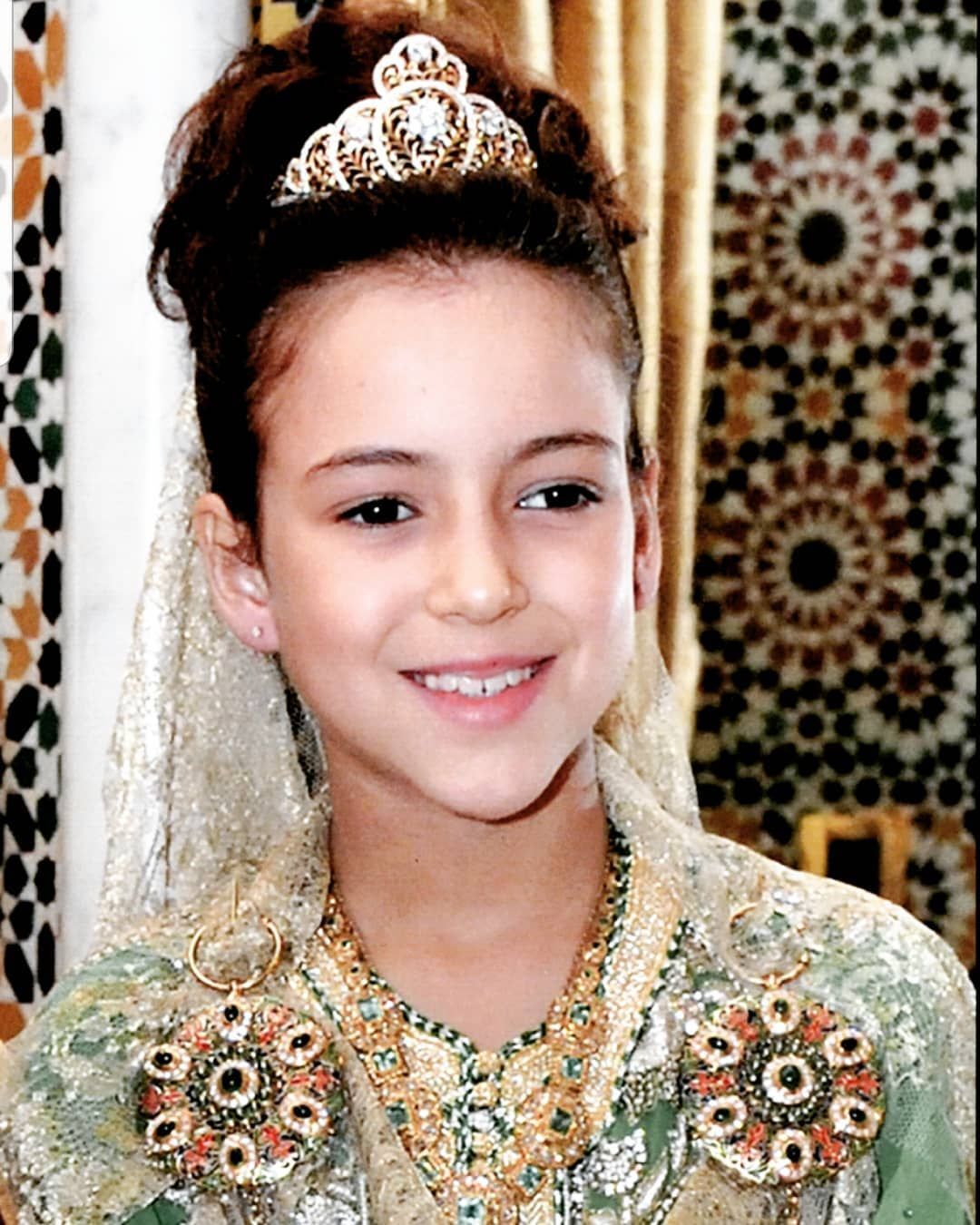 Adolescence De La Princesse Lalla Khadija Du Maroc 