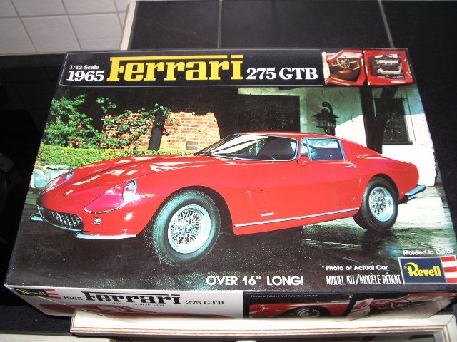  	Ferrari 275 GTB de 1965 au 1/12 de chez revell Aqyy