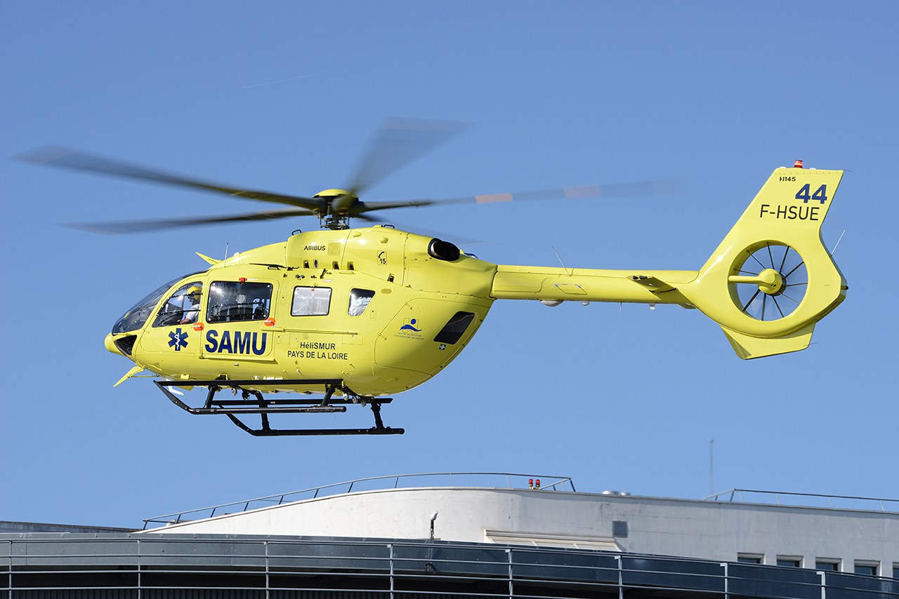 [ACTU 2022] De nouveaux hélicoptères pour les SMUR des Pays de la Loire... Y45y