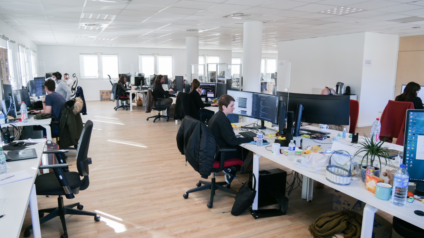 Quel est le rôle de la recherche et développement dans une agence web ?