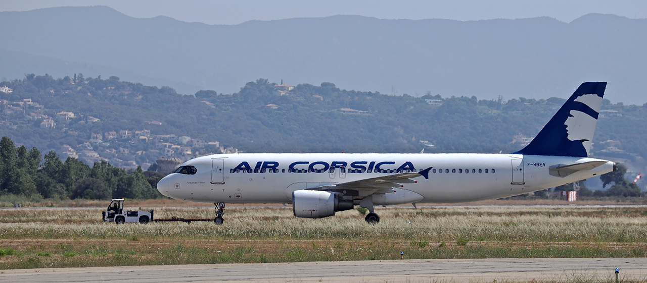 Air Corsica en Crise ..... Z0rq