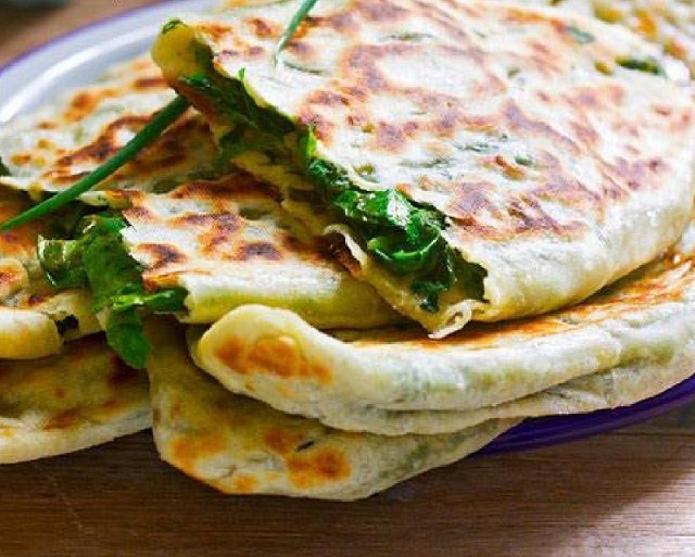 Naans farcis aux épinards 5lzd