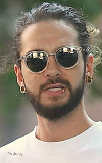 Tom Kaulitz Js81