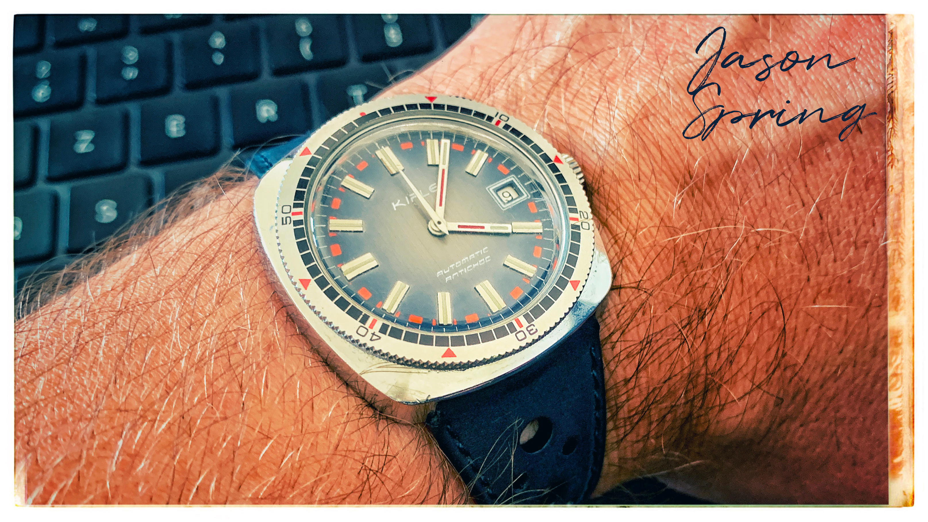 **** La montre du jour ! Vol. 42**** - Page 36 A11h