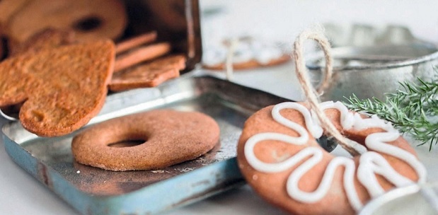 Biscuits de noël au gingembre (Ginger bread) Uxca