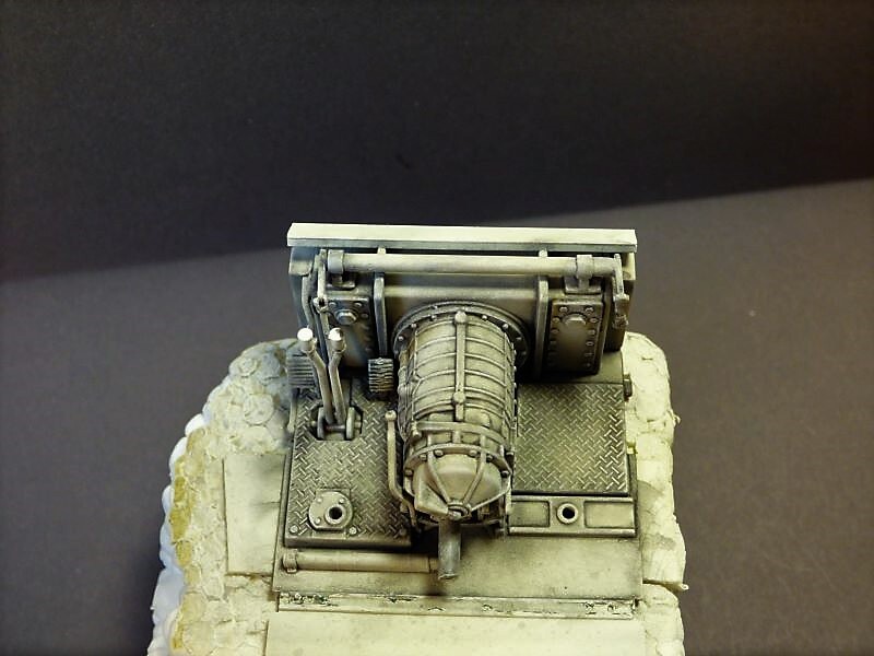 M-12  155 mm Gun Motor Carriage  ACADEMY  1/35 - Page 2 586z