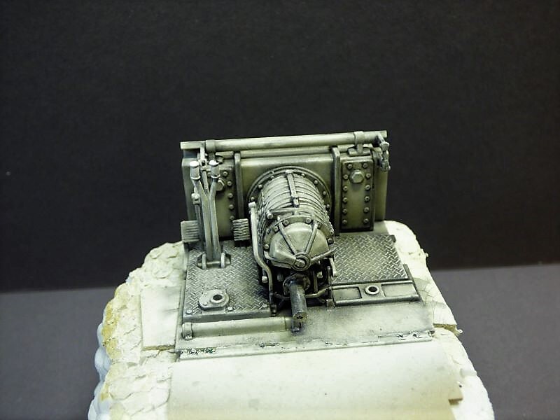 M-12  155 mm Gun Motor Carriage  ACADEMY  1/35 - Page 2 F19t