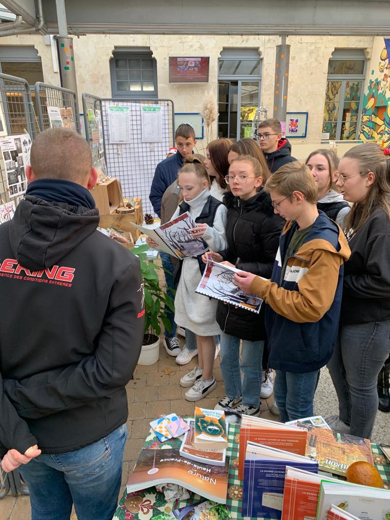 Carnets De Notes Collège Et Lycée St Vincent De Paul à Soissons Les élèves Ont Organisé Un 0185