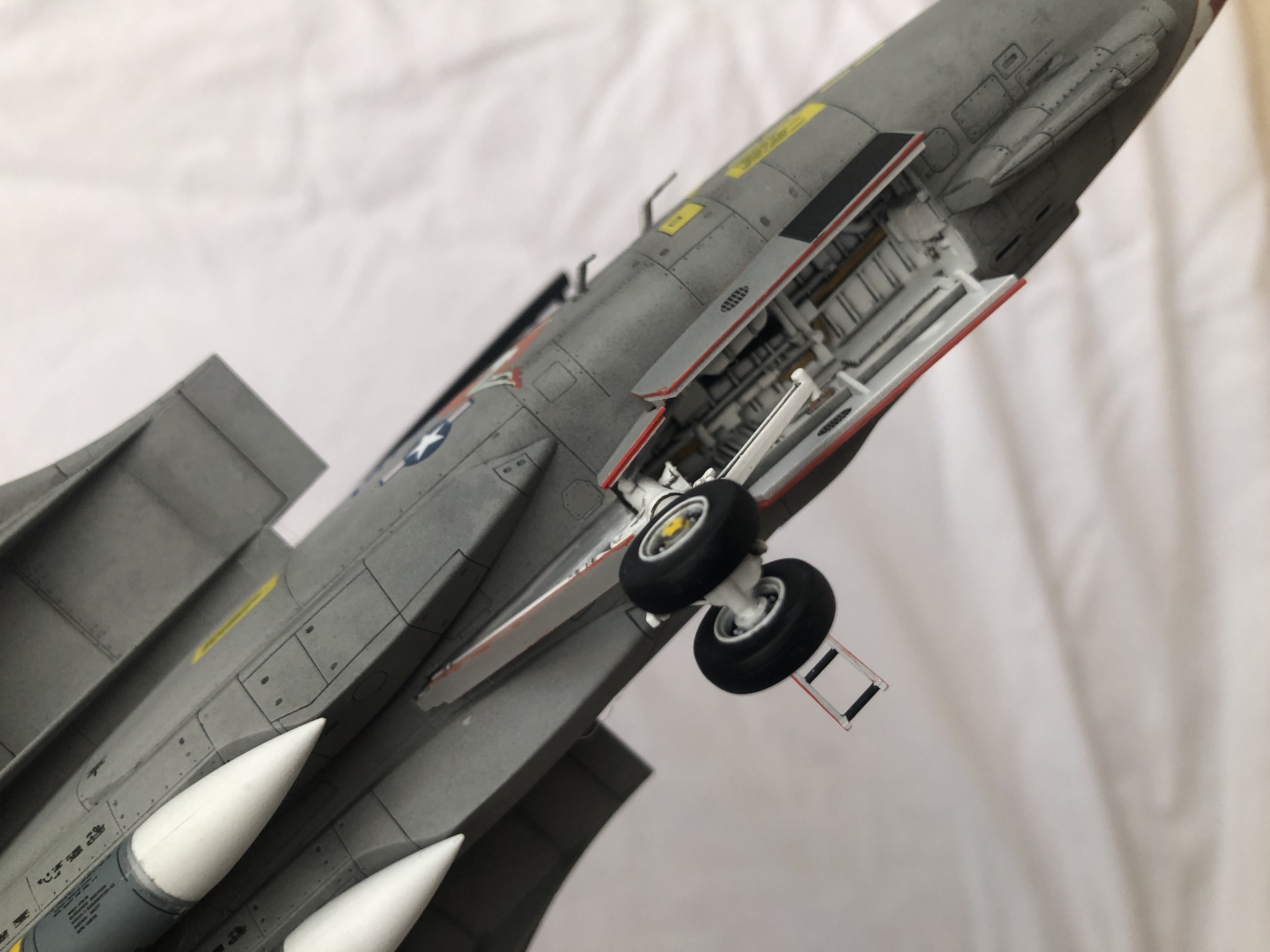 F-14A TAMIYA - 1/48 - VF111 Rsvh